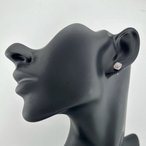 Beautiful Natural 1/4 ct Cushion Cut Diamond Stud Earrings - Picture 2 of 10